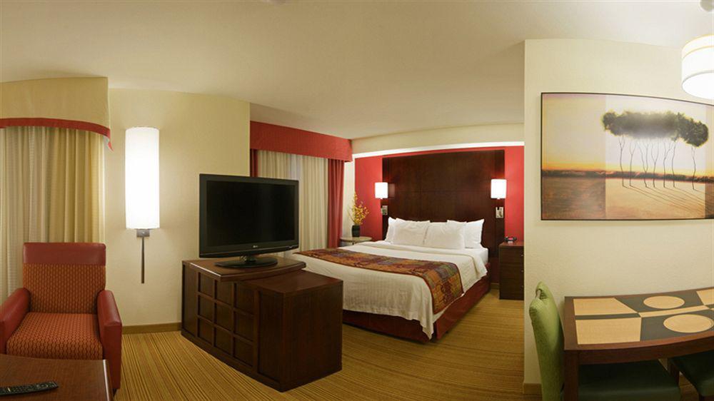 Residence Inn By Marriott Lincoln South Exteriér fotografie